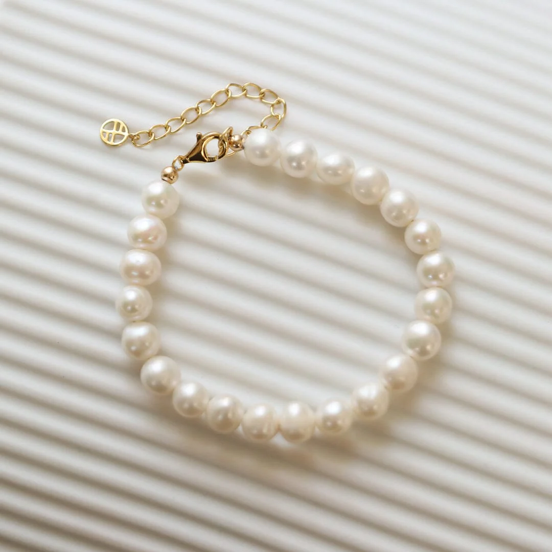 Capri Pearl Bracelet 6mm - Image 4
