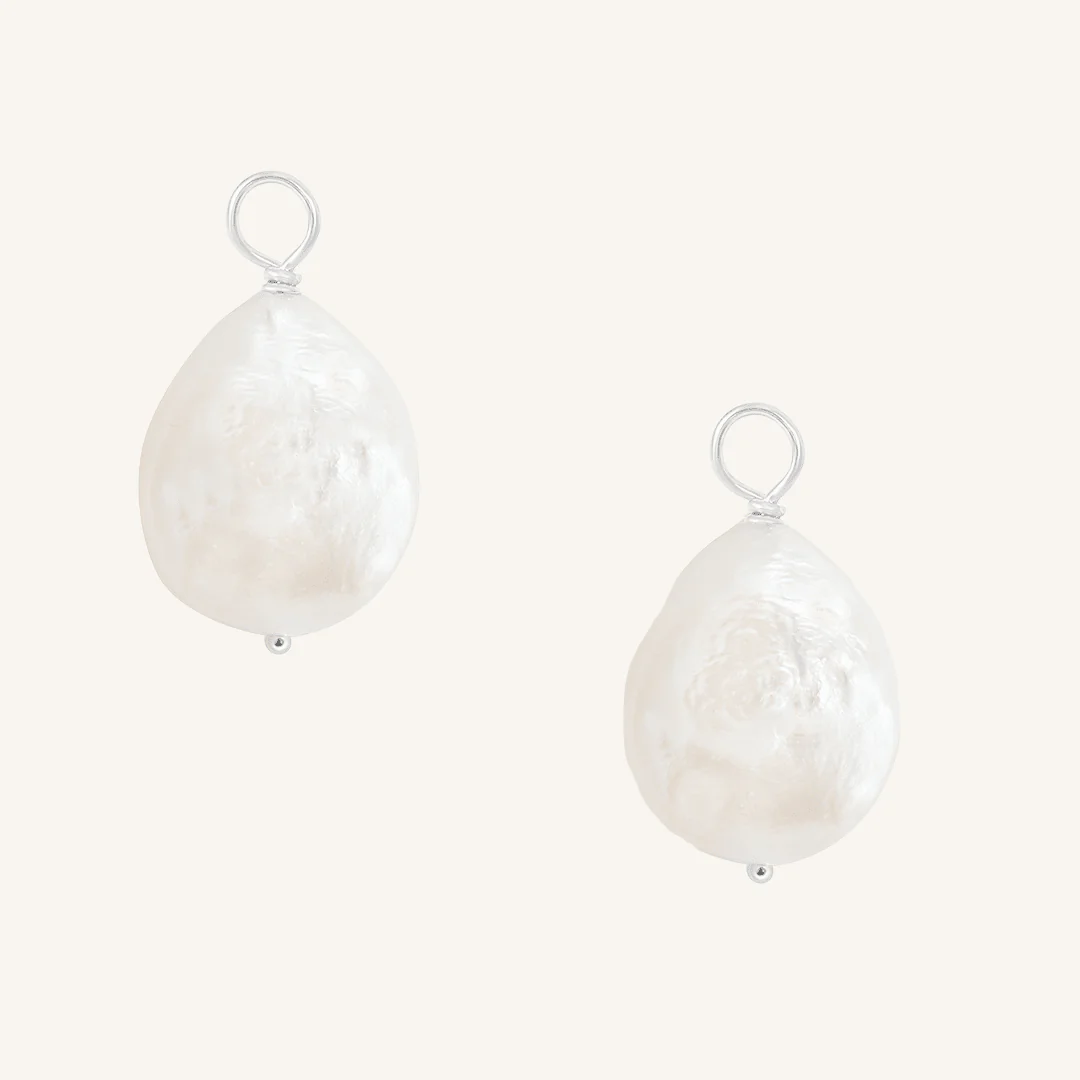 Capri Pearl Hoop Charm (Set of 2) - Image 3